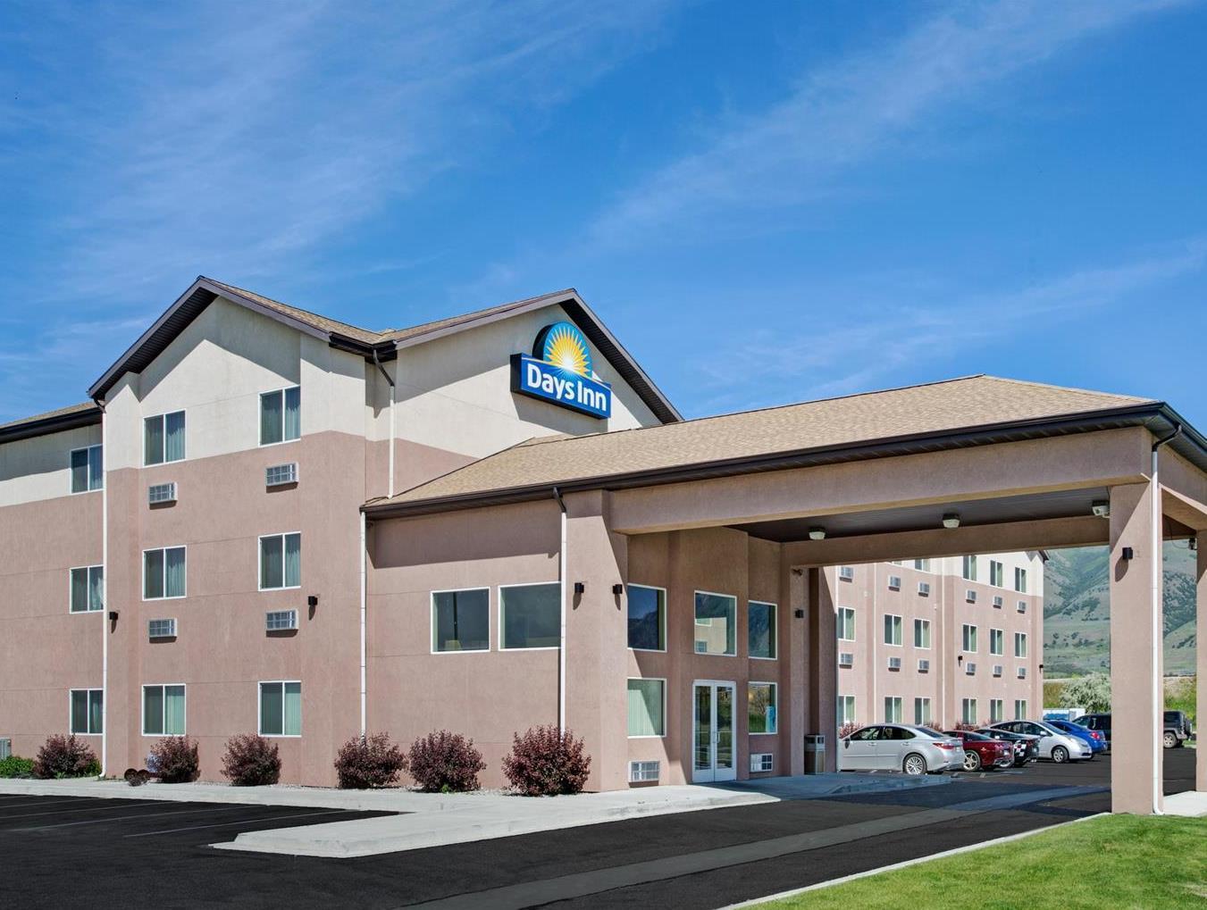 Days Inn By Wyndham Brigham City Eksteriør billede