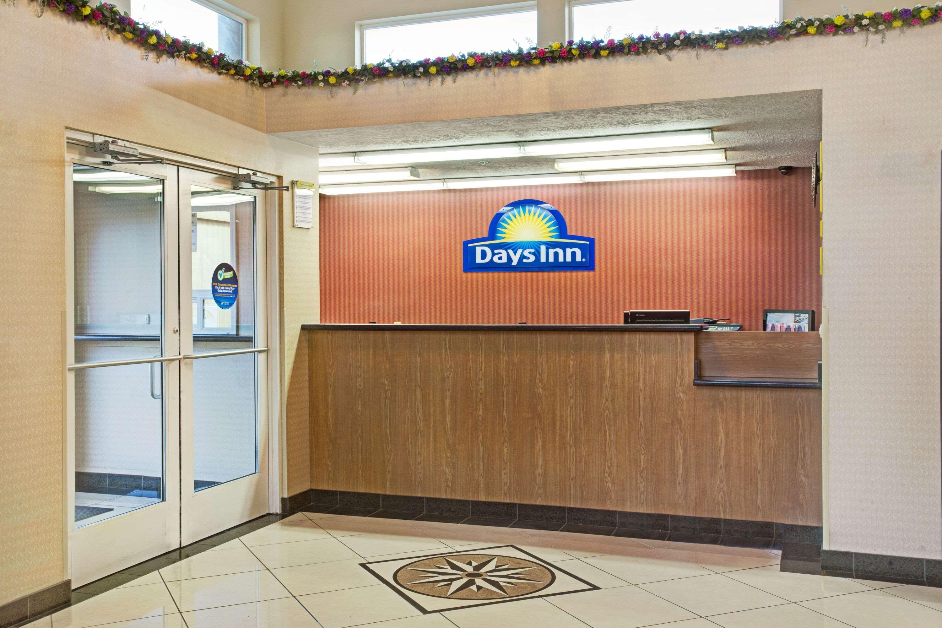 Days Inn By Wyndham Brigham City Eksteriør billede